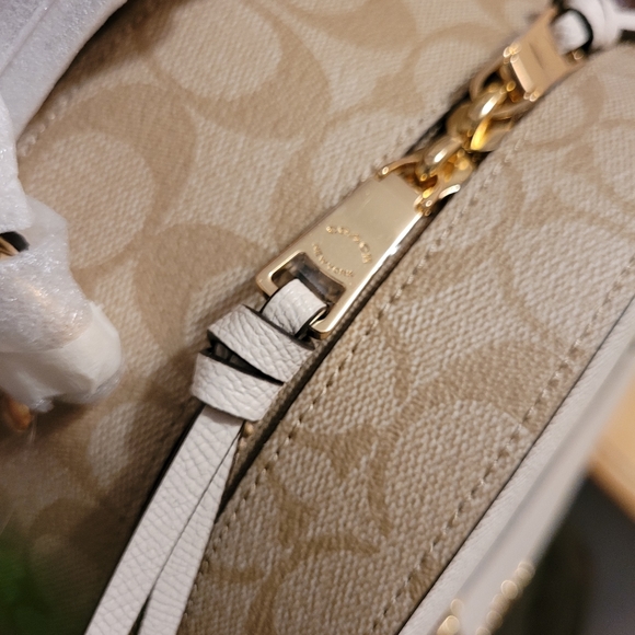 BWNT Coach Backpack - Picture 6 of 8